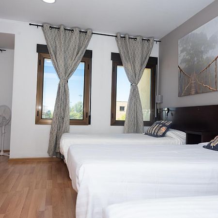 Hostal Venta De Valcorba Soria Kültér fotó