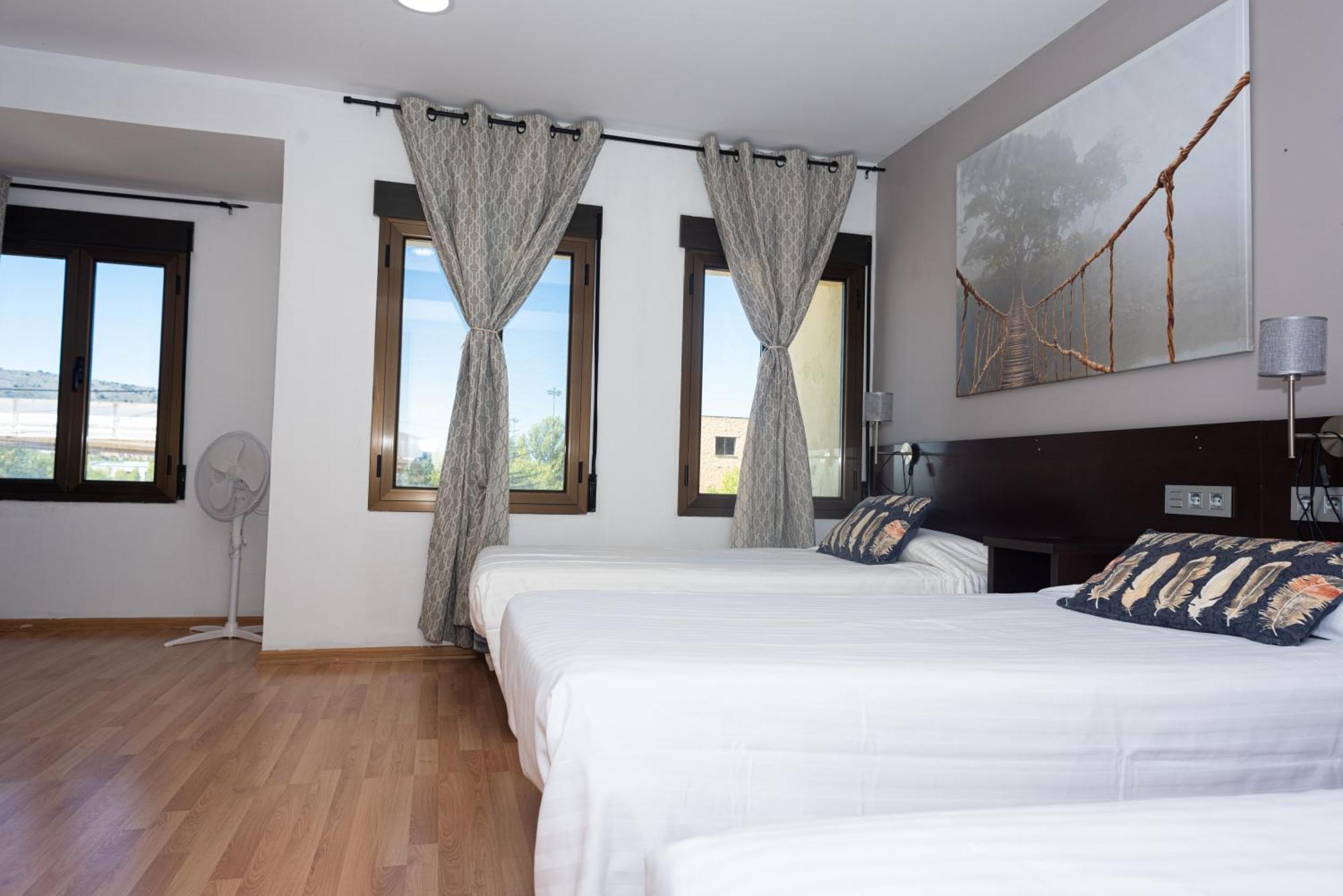 Hostal Venta De Valcorba Soria Kültér fotó