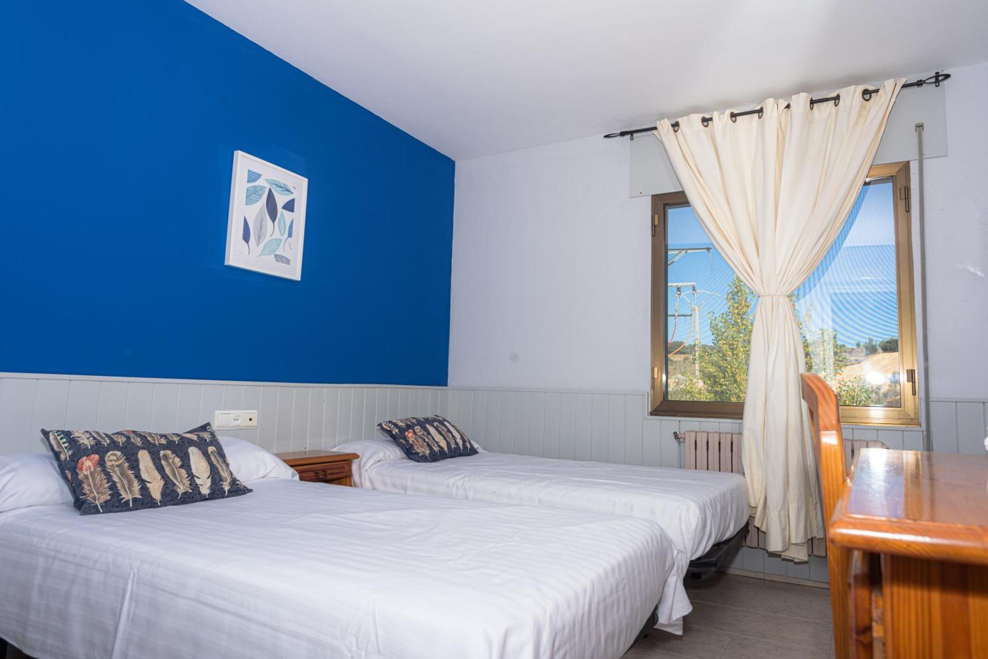 Hostal Venta De Valcorba Soria Kültér fotó
