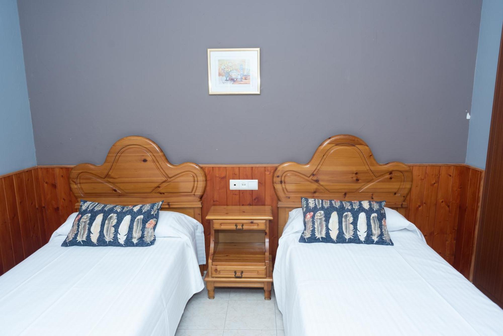 Hostal Venta De Valcorba Soria Kültér fotó