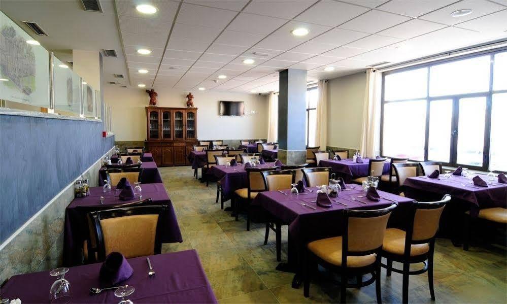 Hostal Venta De Valcorba Soria Kültér fotó