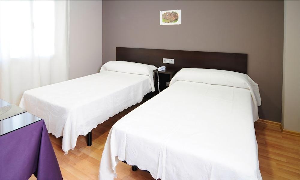 Hostal Venta De Valcorba Soria Kültér fotó